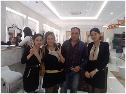 �W�Pɯ�c�Ж|�؅^(q��)���̿͑�(h��)��Ӱ