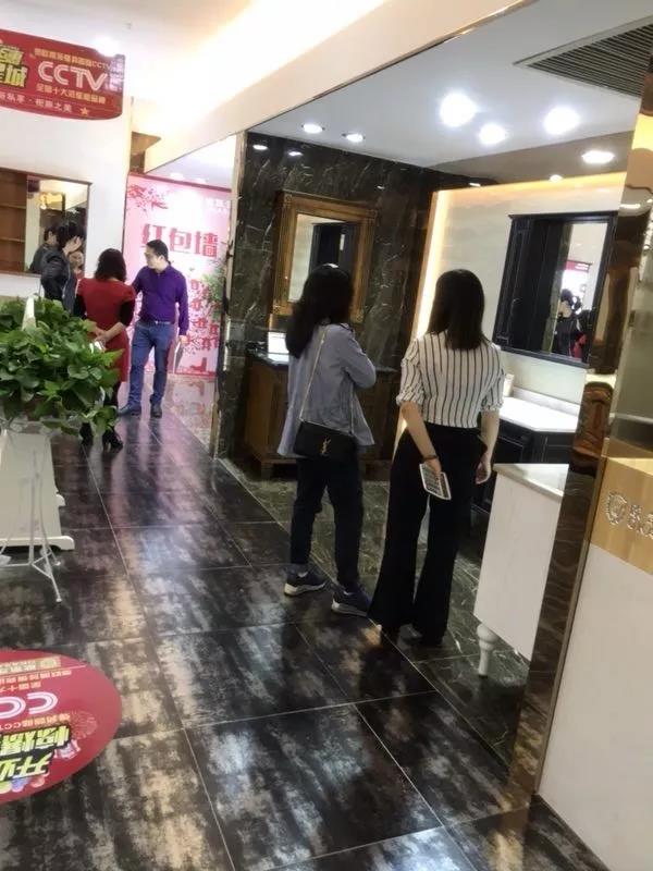 ԡ�ҹ�ʮ��Ʒ��